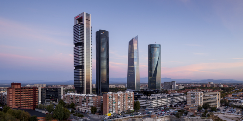 The business district located in the Paseo de la Castellana contains the tallest skyscrapers in Spain.